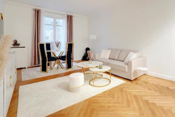 Luxury Montaigne Appartement